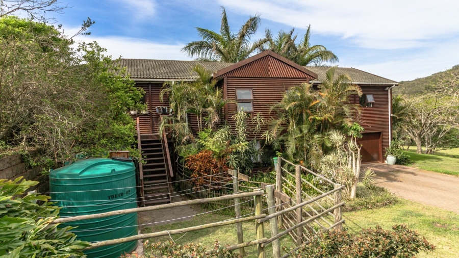 4 Bedroom Property for Sale in Dorchester Heights Eastern Cape